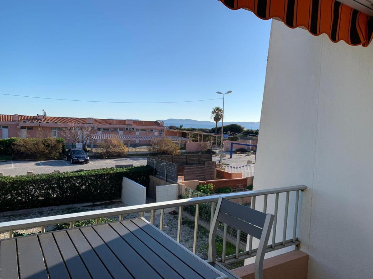 T2 Hyeres La Bergerie Vue Mer 50 M De La Plage Luaran gambar